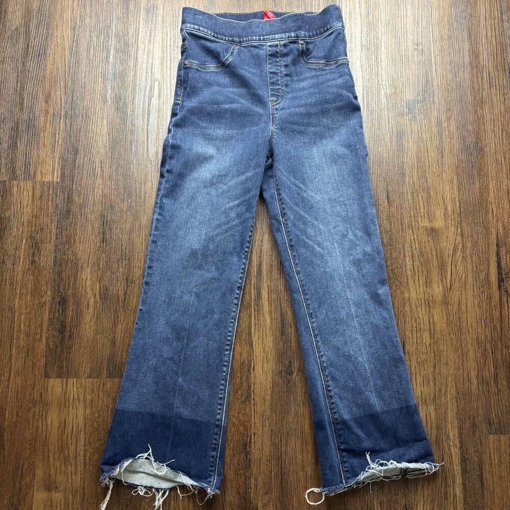 Spanx Pull On Straight Jeans Dark Wash Raw Hem Women’s Size Small - Picture 1 of 11